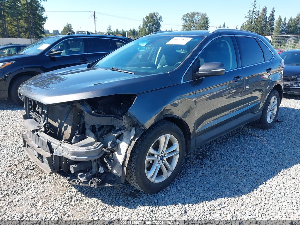 2020 Ford Edge SEL photo 2