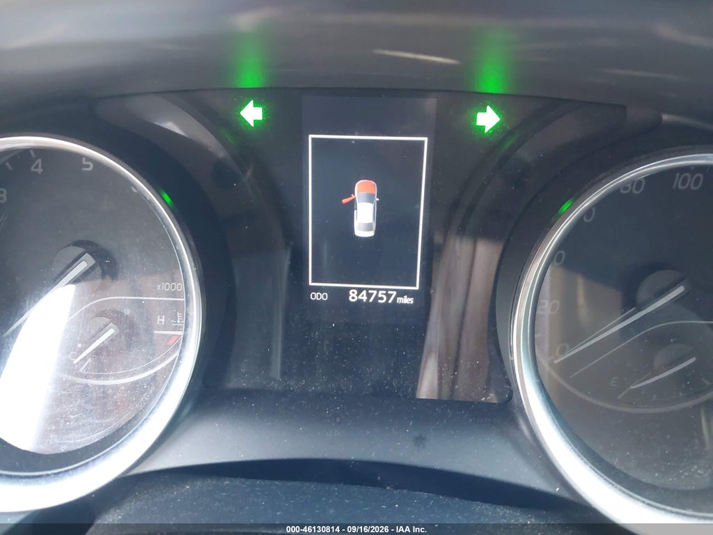 2018 Toyota Camry SE photo 7