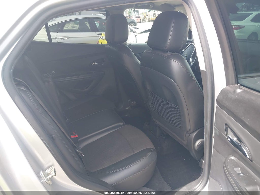 2019 Buick Encore FWD Preferred photo 8