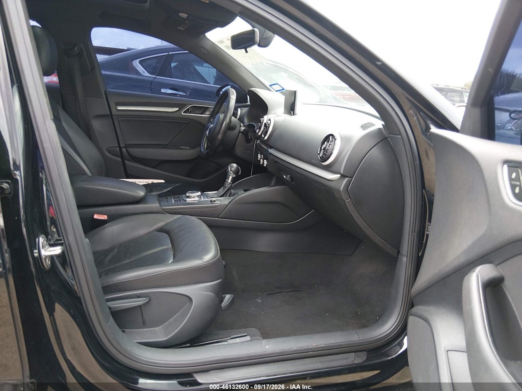 2016 Audi A3 1.8T Premium photo 5