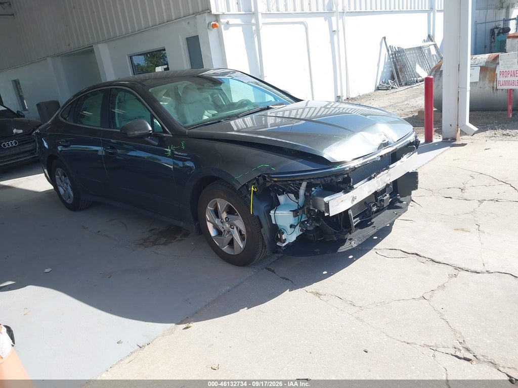 2025 Hyundai Sonata SE photo 1