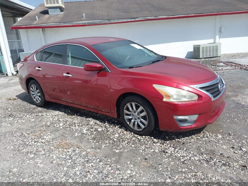 2015 Nissan Altima 2.5 S photo 1