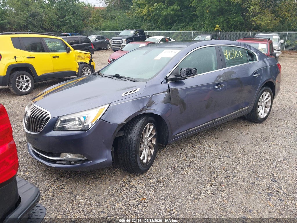 2015 Buick Lacrosse photo 2