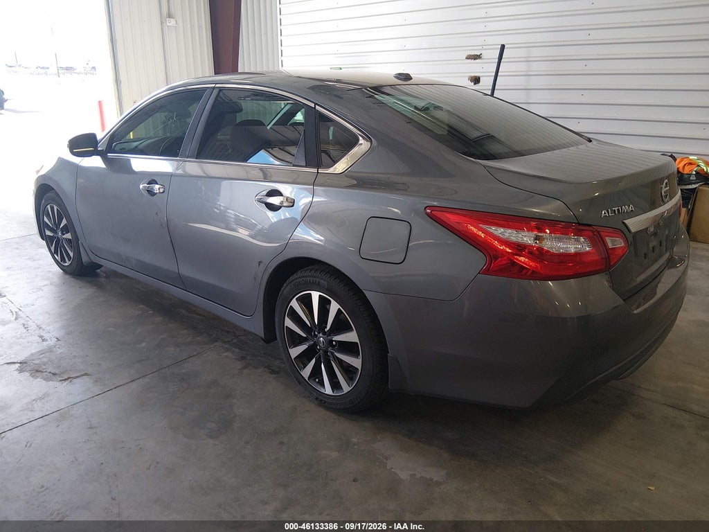 2016 Nissan Altima 2.5 SL photo 3