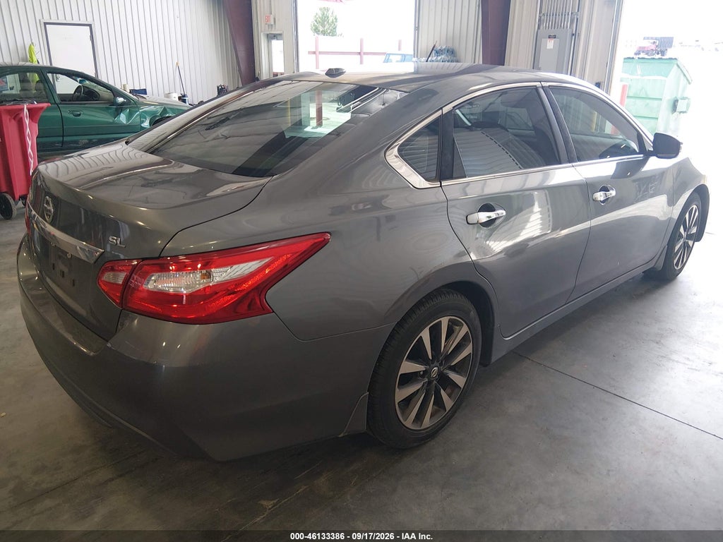 2016 Nissan Altima 2.5 SL photo 4