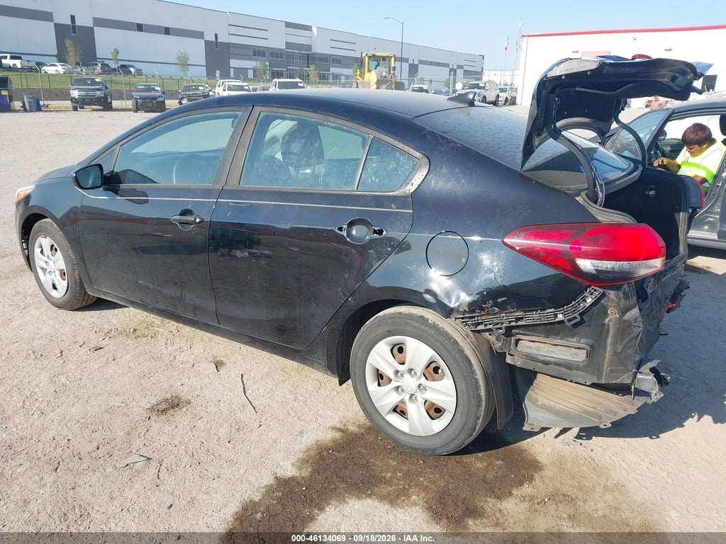 2018 Kia Forte LX photo 3