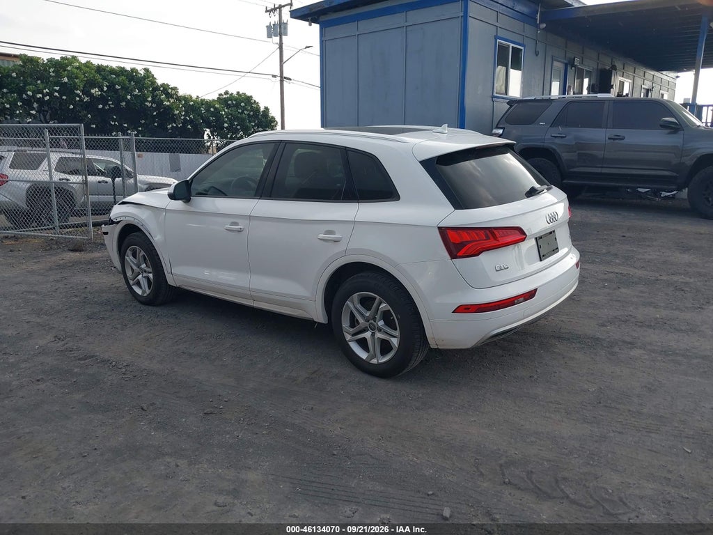 2018 Audi Q5 2.0T Premium/2.0T Tech Premium photo 3