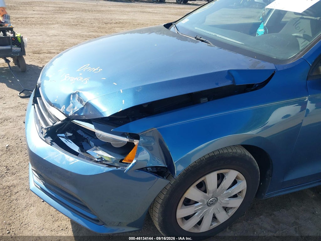 2015 Volkswagen Jetta 2.0L S photo 6