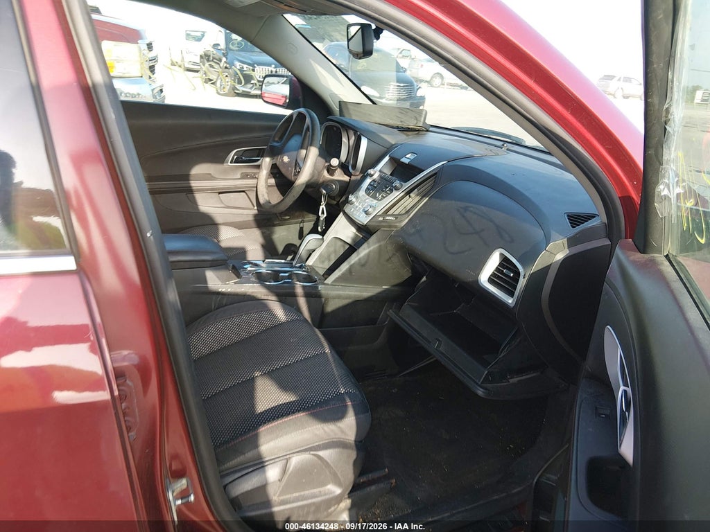 2010 Chevrolet Equinox LT photo 5