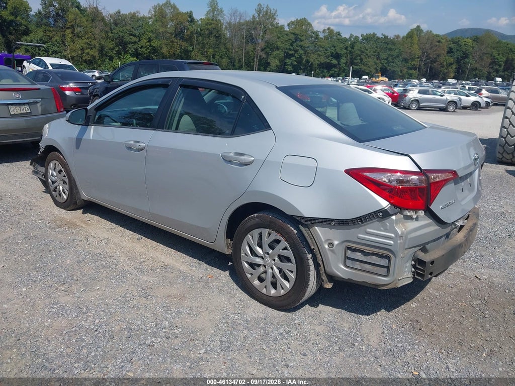 2019 Toyota Corolla LE photo 3