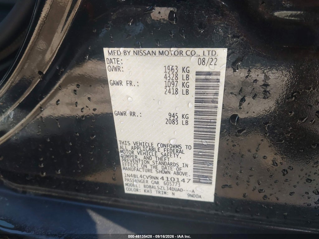 2022 Nissan Altima SR FWD photo 9