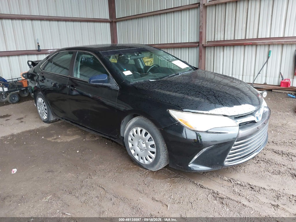 2015 Toyota Camry Hybrid LE photo 1