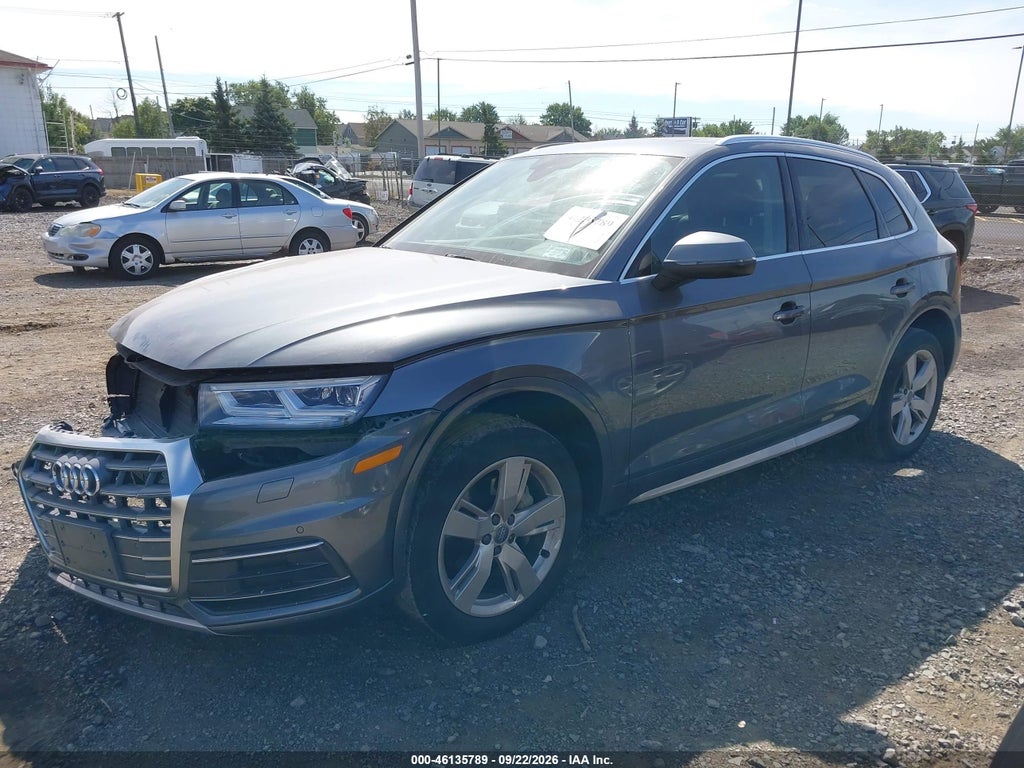 2018 Audi Q5 2.0T Premium/2.0T Tech Premium photo 2