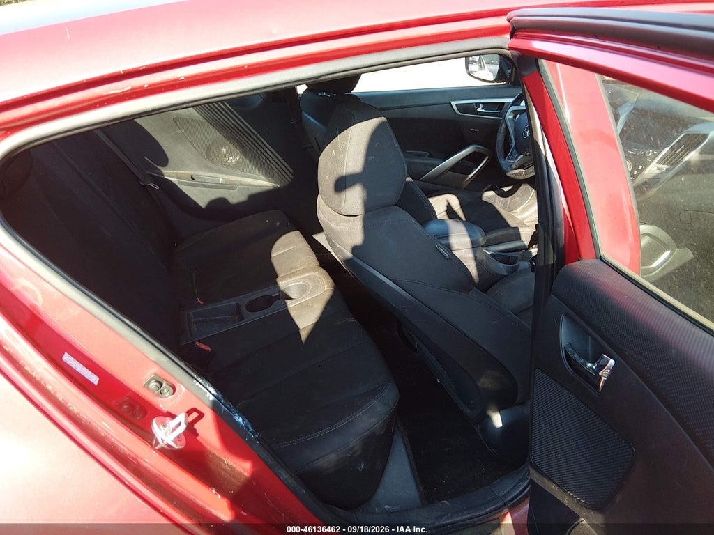 2017 Hyundai Veloster Value Edition photo 8