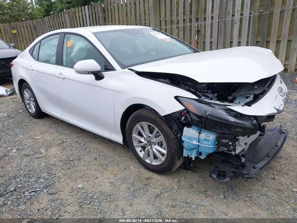 TOYOTA CAMRY 2026