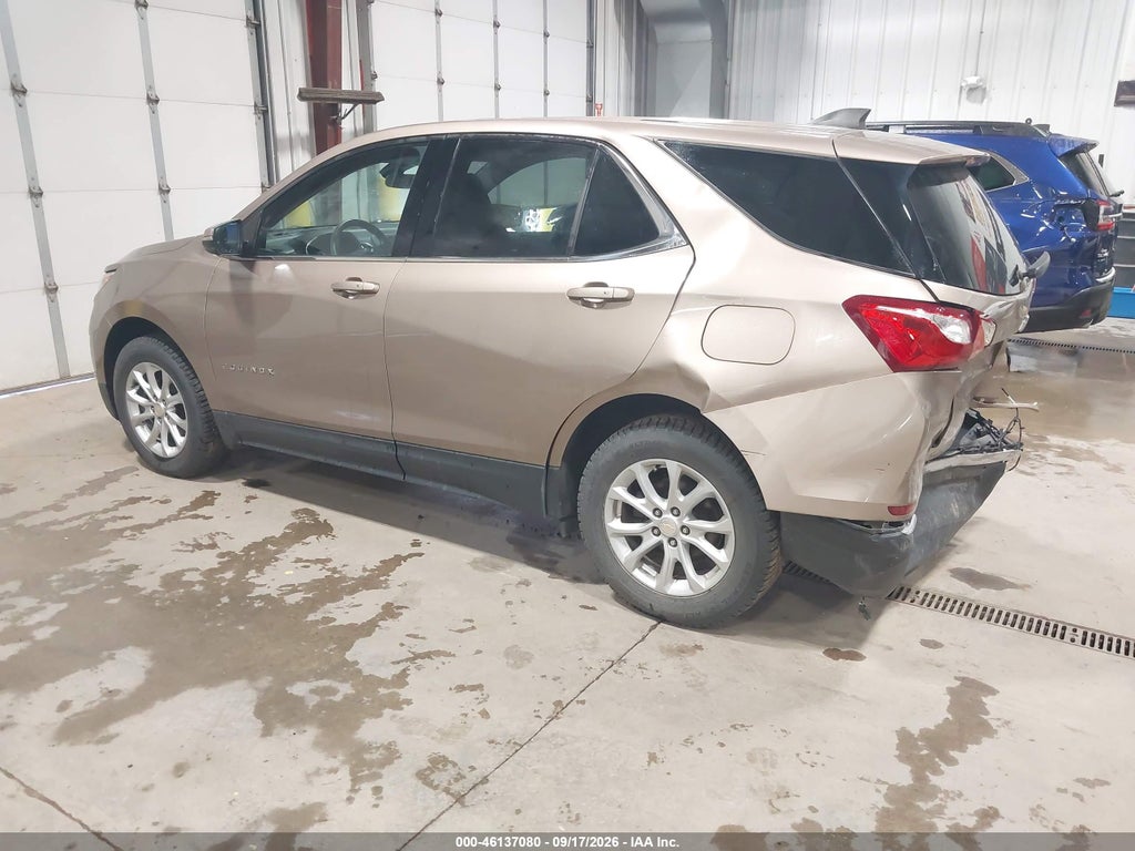 2019 Chevrolet Equinox LT photo 3