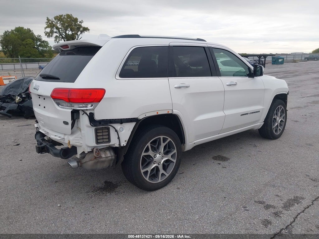 2019 Jeep Grand Cherokee Overland 4X4 photo 4