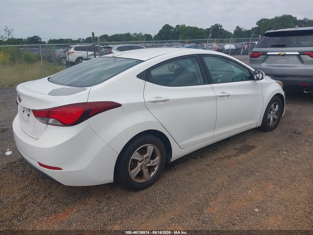 2014 Hyundai Elantra SE photo 4