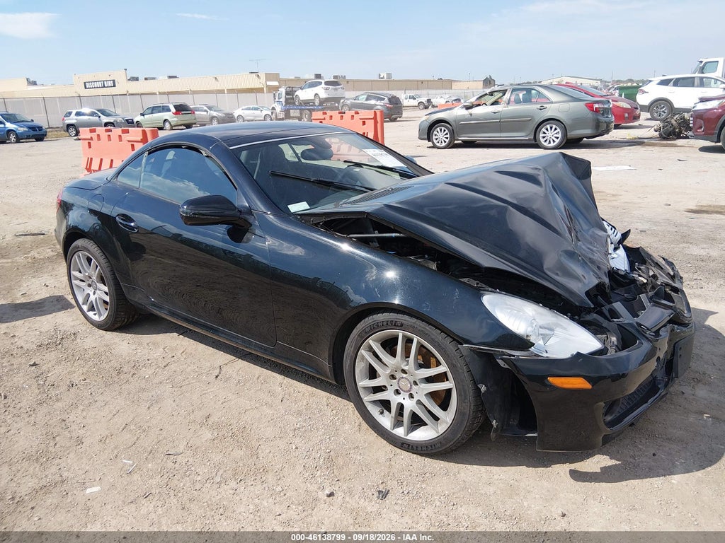 2009 Mercedes-Benz SLK 300 photo 1