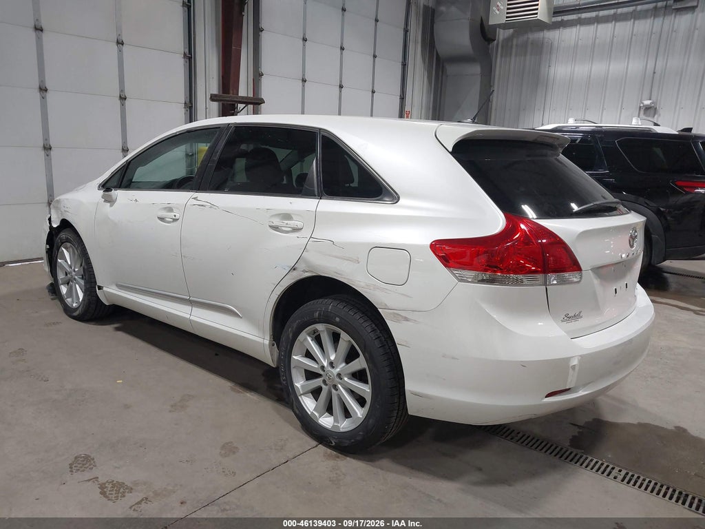 2011 Toyota Venza photo 3