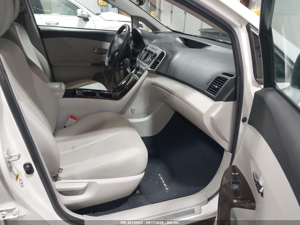 2011 Toyota Venza photo 5