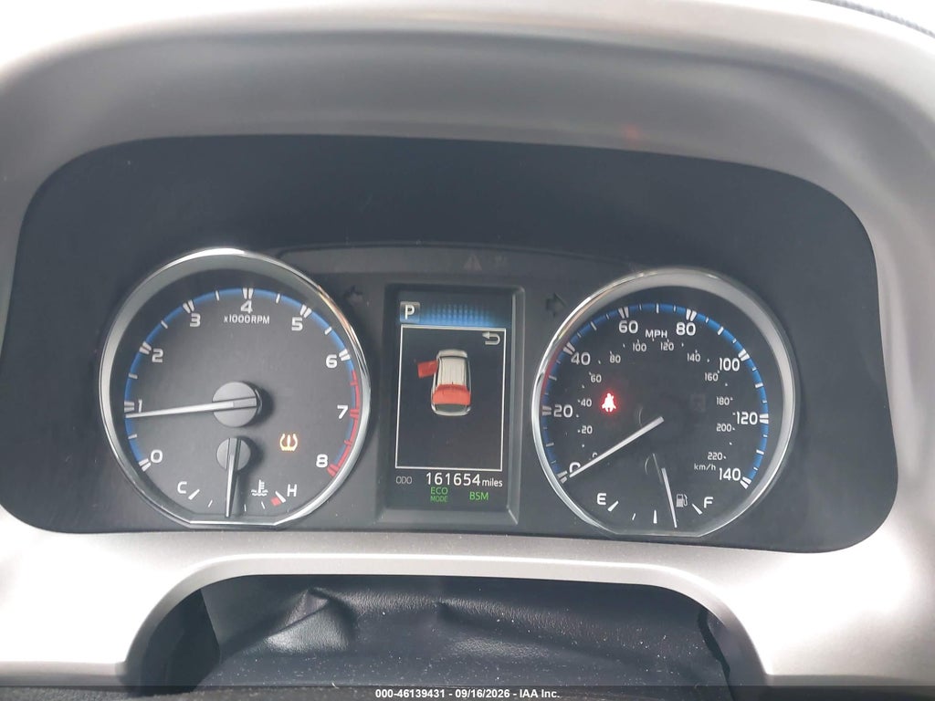 2016 Toyota RAV4 XLE photo 7