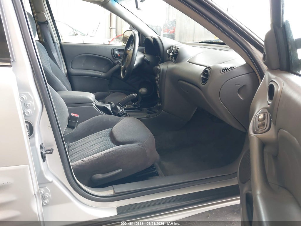 2001 Pontiac Grand AM SE1 photo 5