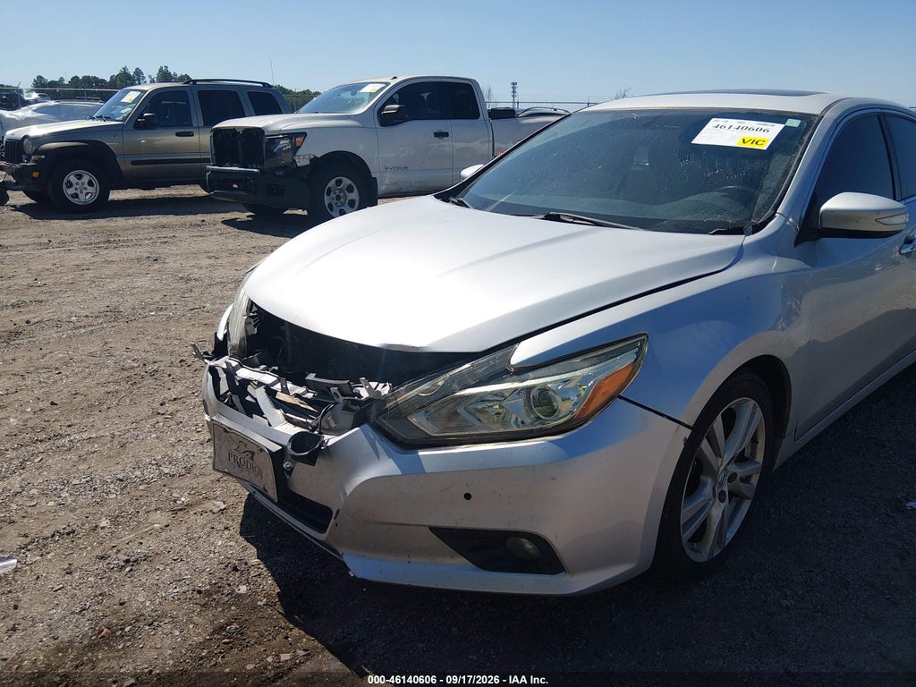 2017 Nissan Altima 3.5 SL photo 6