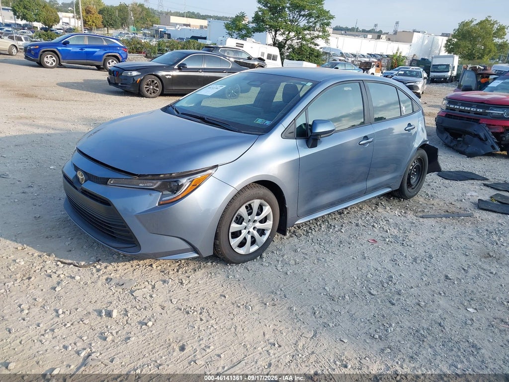 2023 Toyota Corolla LE photo 2