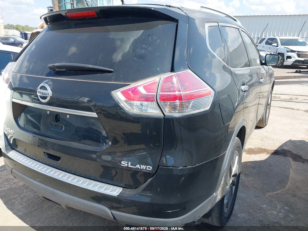 2015 Nissan Rogue SL photo 4