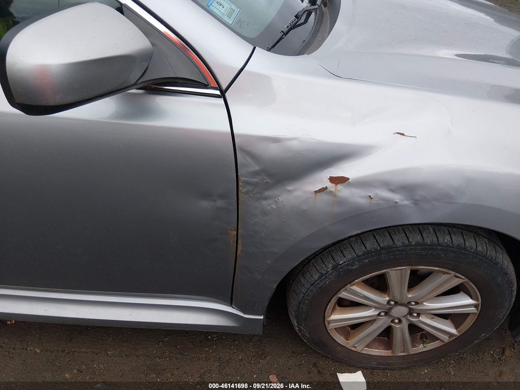2010 Subaru Legacy 2.5I Premium photo 6