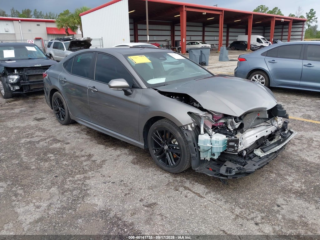 TOYOTA CAMRY 2025