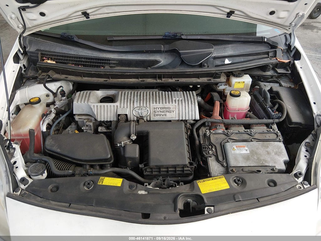 2010 Toyota Prius IV photo 10