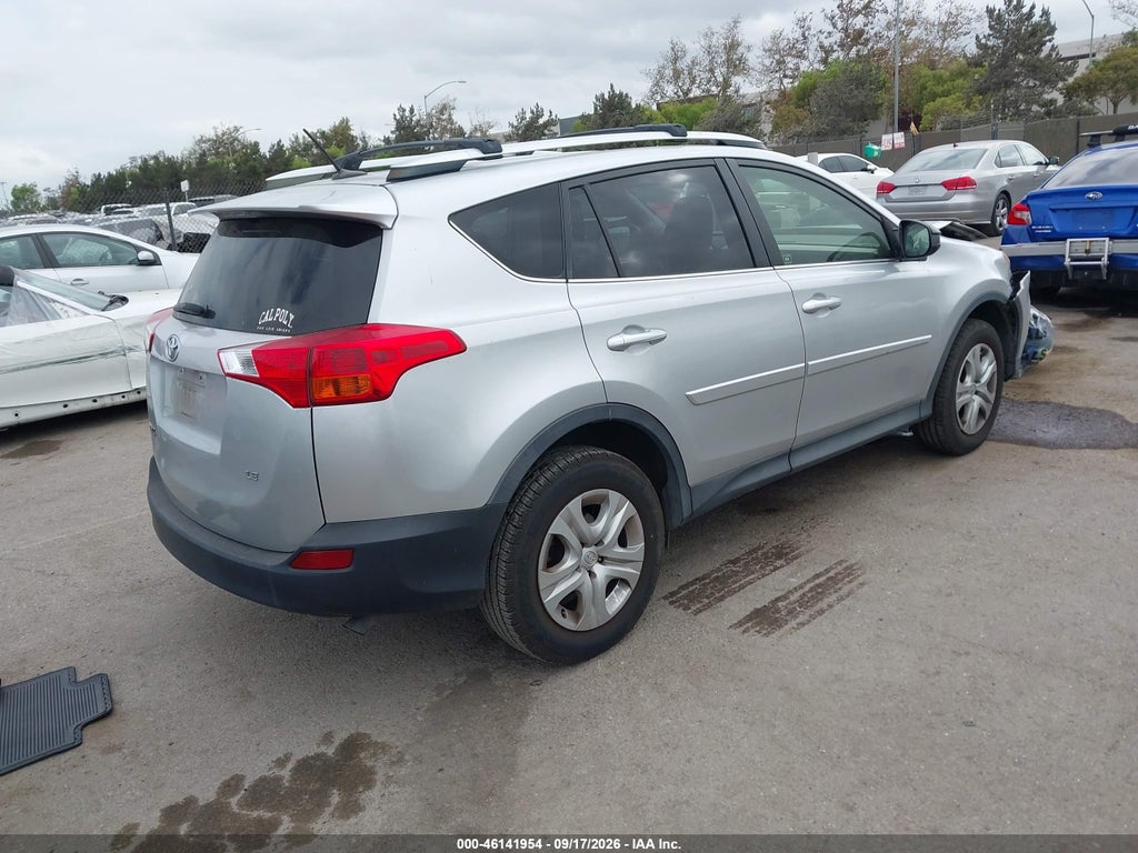 2014 Toyota RAV4 LE photo 4