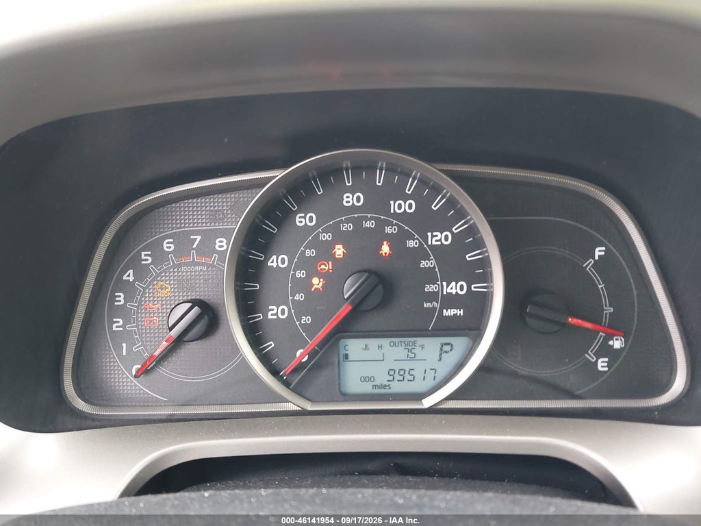 2014 Toyota RAV4 LE photo 7