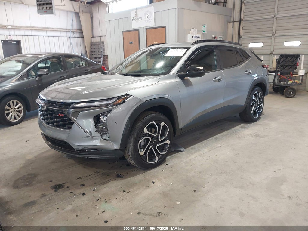 2024 Chevrolet Trax FWD 2RS photo 2