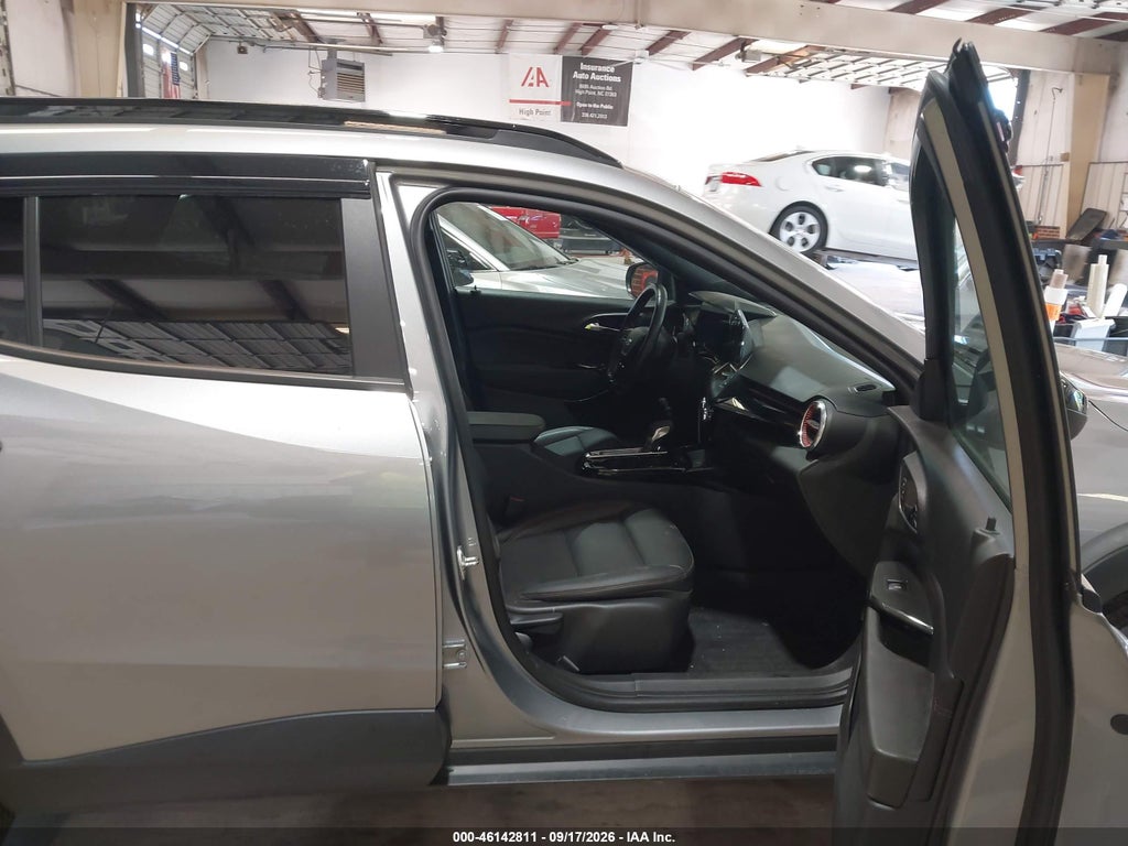 2024 Chevrolet Trax FWD 2RS photo 5