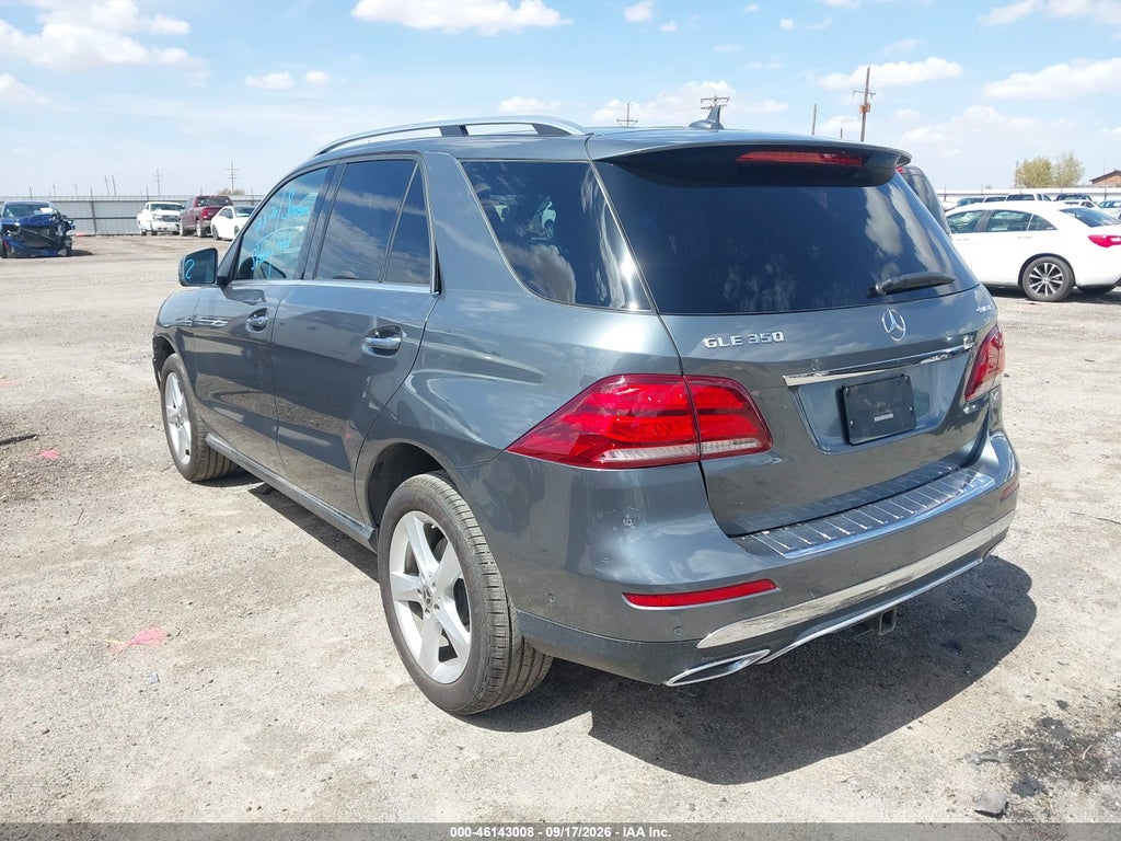 2018 Mercedes-Benz GLE 350 4MATIC photo 3