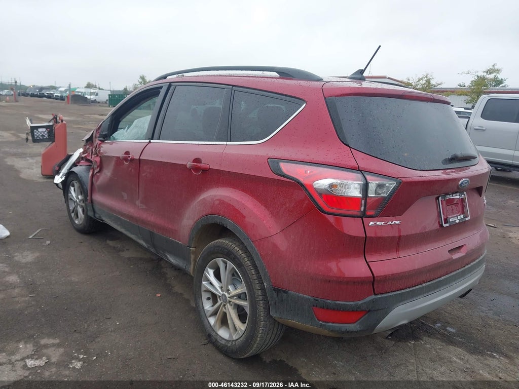 2018 Ford Escape SEL photo 3