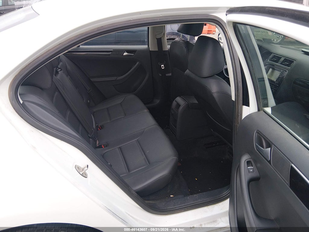 2017 Volkswagen Jetta 1.8T SEL/1.8T SEL Premium photo 8