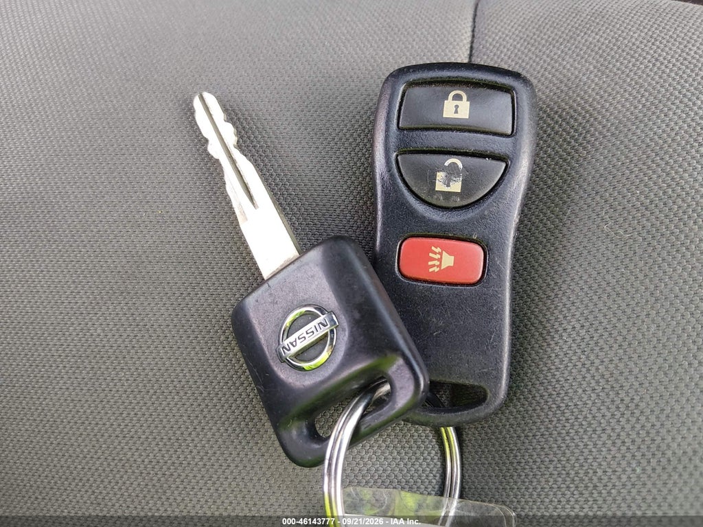 2010 Nissan Xterra S photo 11