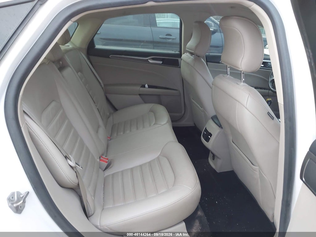 2018 Ford Fusion SE photo 8