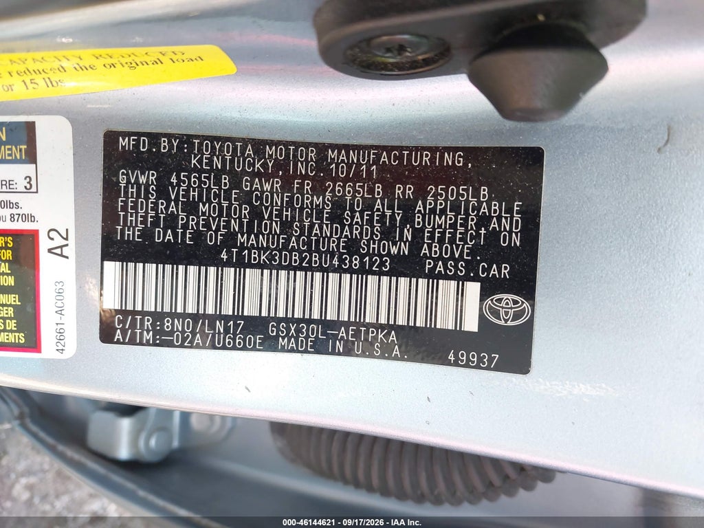 2011 Toyota Avalon Limited photo 9