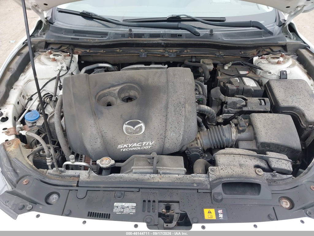 2017 Mazda MAZDA3 Grand Touring photo 10