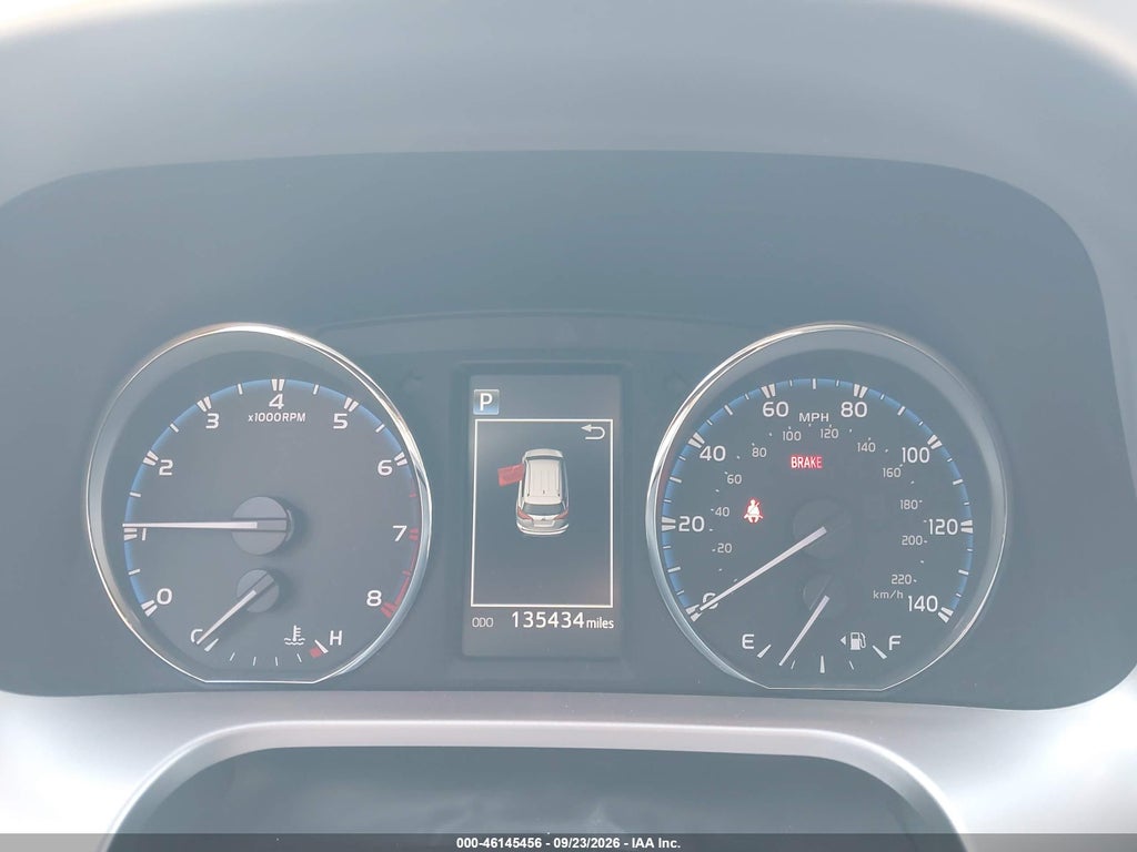 2016 Toyota RAV4 XLE photo 7
