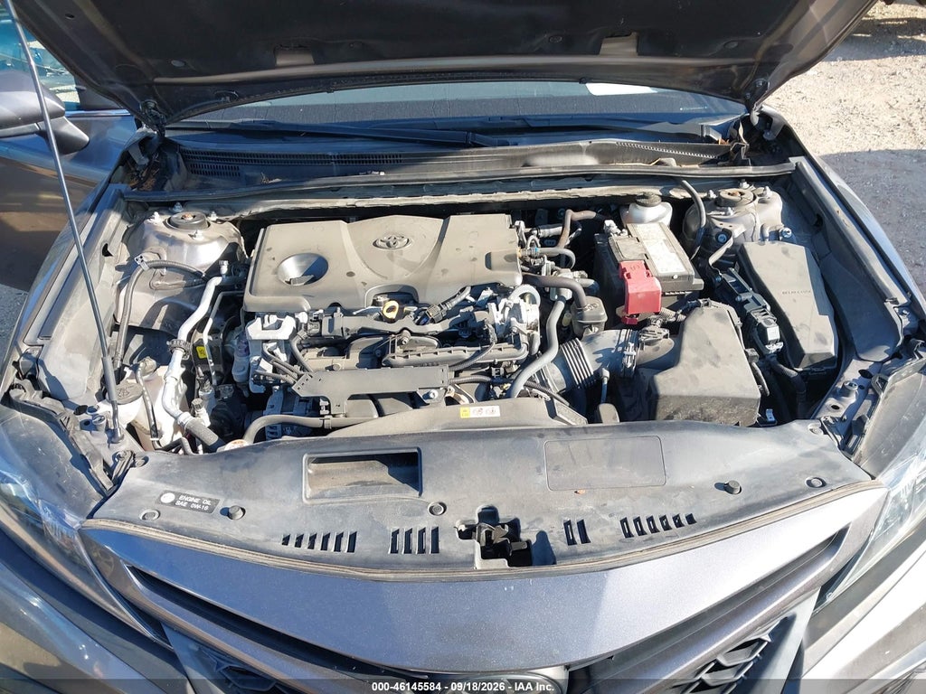 2021 Toyota Camry SE photo 10