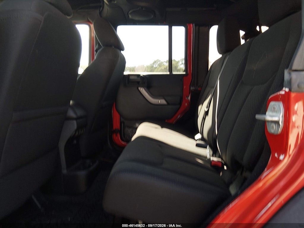 2014 Jeep Wrangler Unlimited Sport photo 8