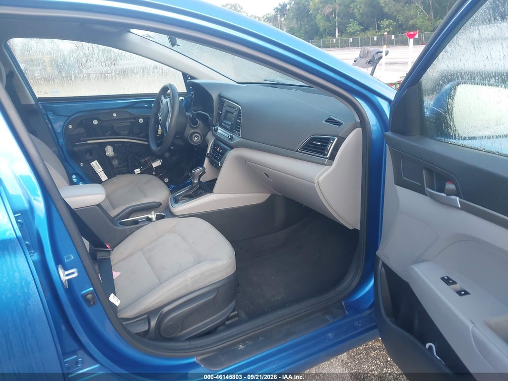 2017 Hyundai Elantra SE photo 5