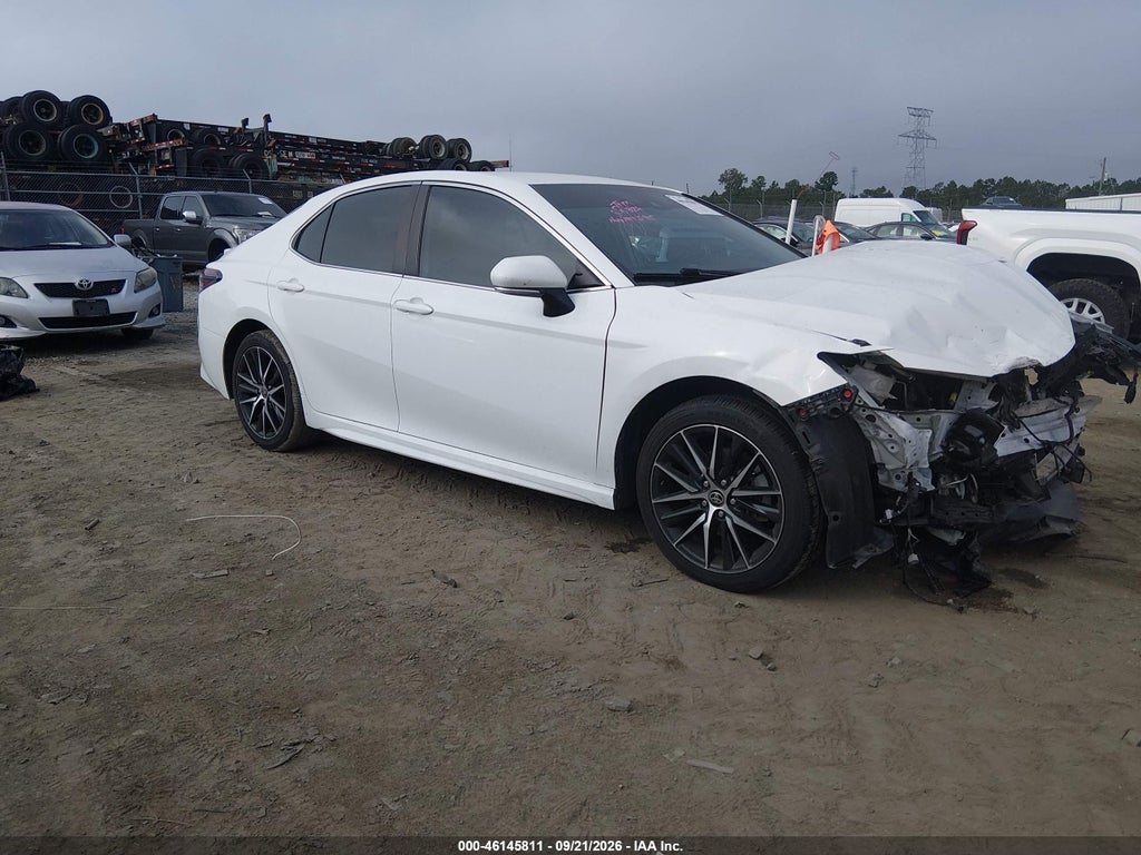 TOYOTA CAMRY 2022