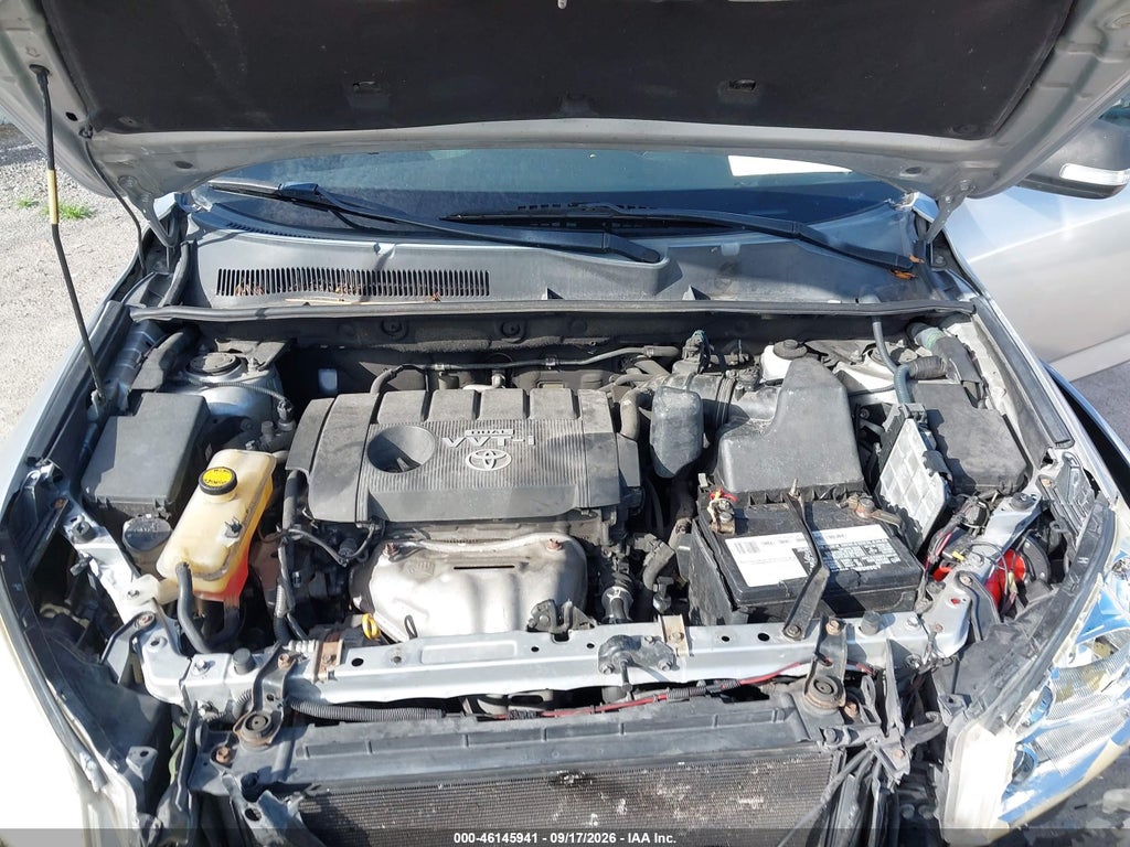 2011 Toyota RAV4 photo 10